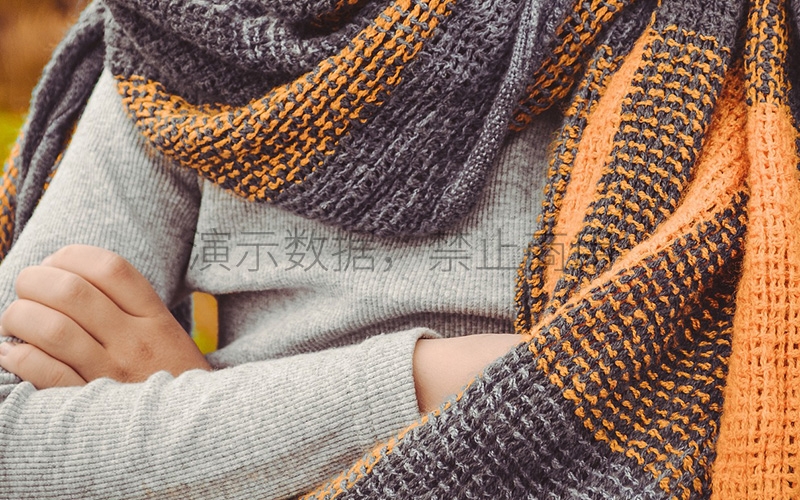 时尚毛衣